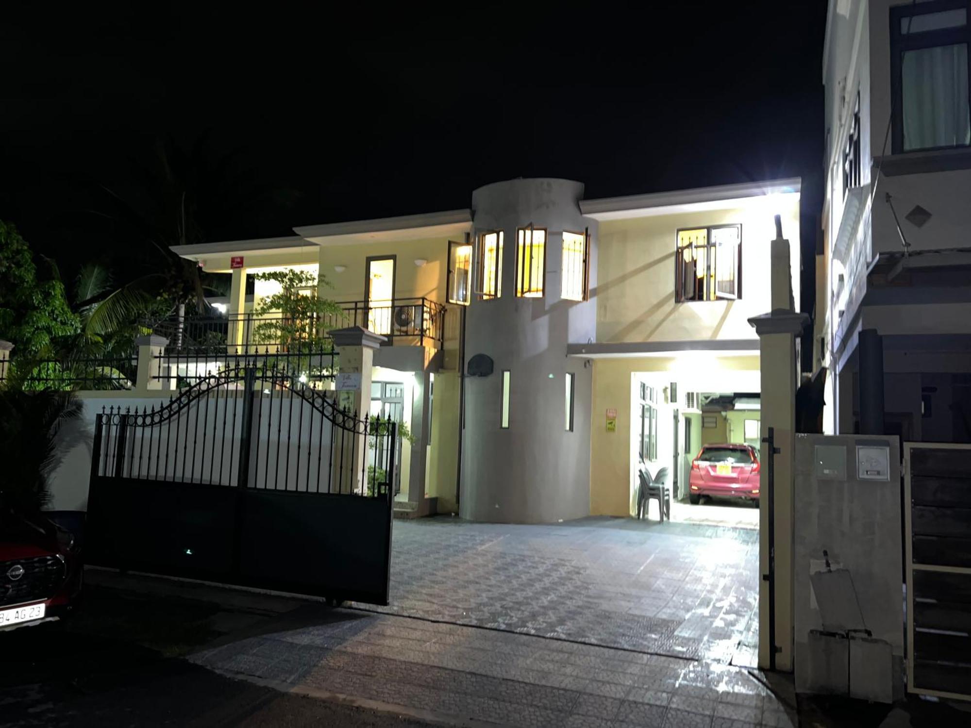 Villa Tameva Flic en Flac Luaran gambar